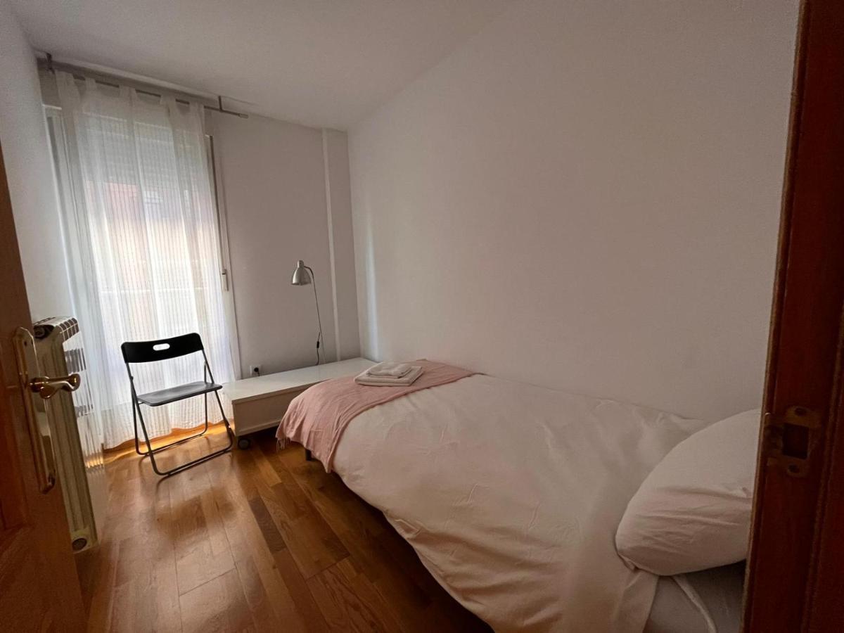 Apartamento San Agustin Сарагоса Екстер'єр фото